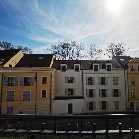 Versailles Trip Appartement Бюк Екстериор снимка