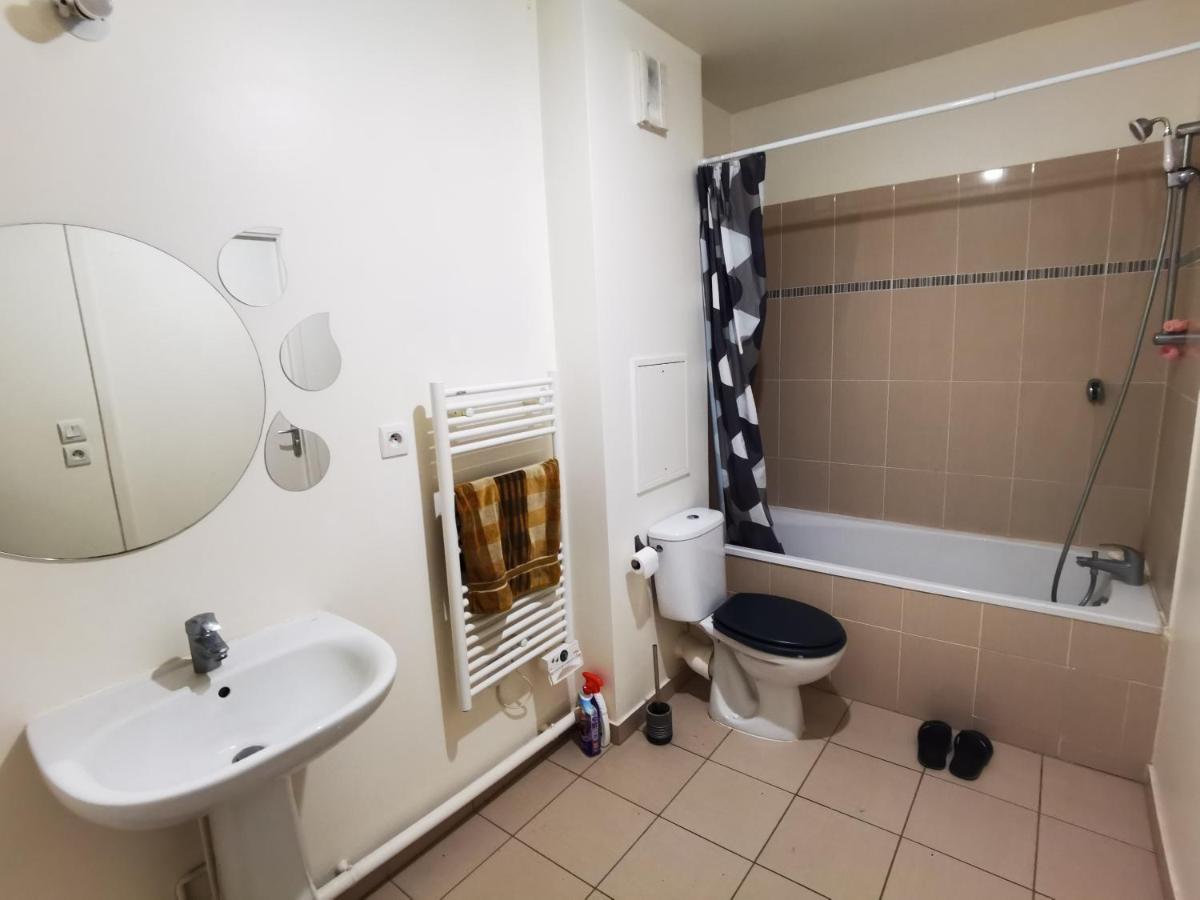 Versailles Trip Appartement Бюк Екстериор снимка