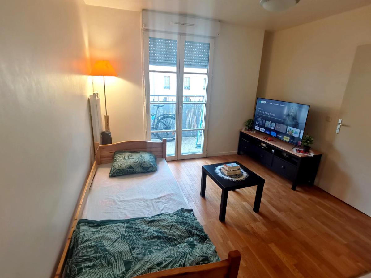 Versailles Trip Appartement Бюк Екстериор снимка